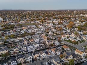 647 Lincoln Street, Baldwin Harbor NY 11510