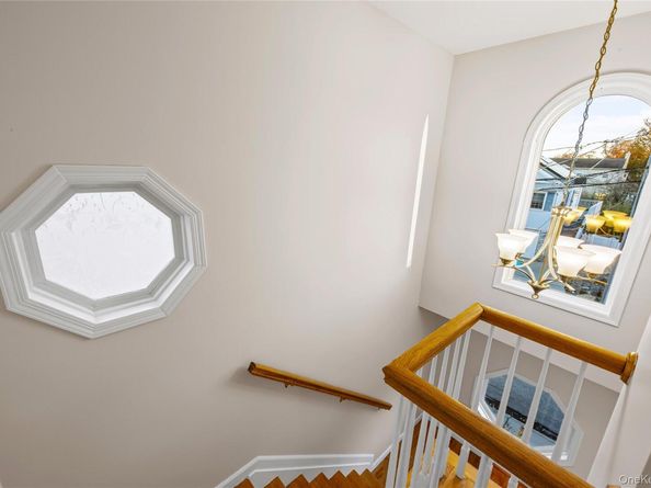 647 Lincoln Street, Baldwin Harbor NY 11510