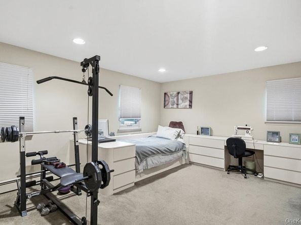 3 Aron Drive, Woodbury NY 11797