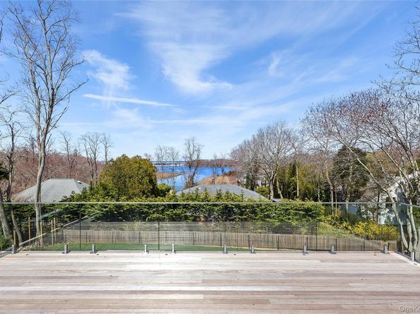 2803 Noyac Road, Sag Harbor NY 11963