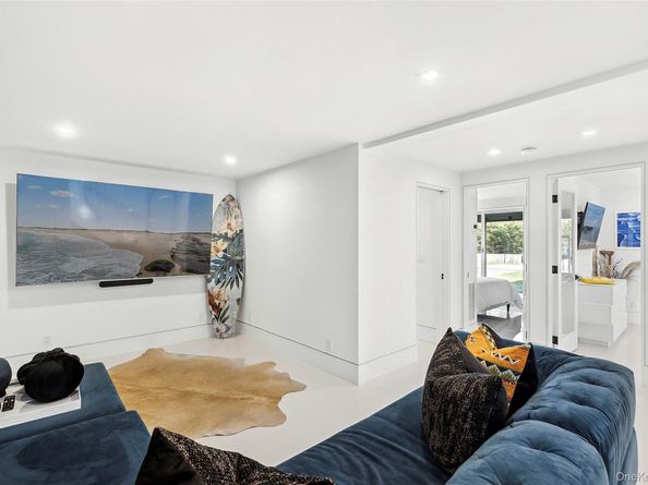 2803 Noyac Road, Sag Harbor NY 11963