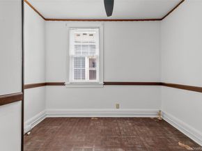 6924 67th Pl, Glendale NY 11385