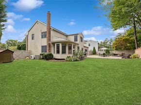 18 Knoll Lane, Glen Head NY 11545