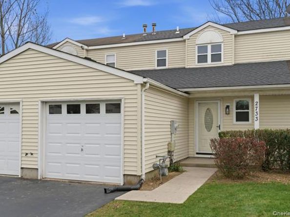 2733 Schleigel Boulevard, Amityville NY 11701