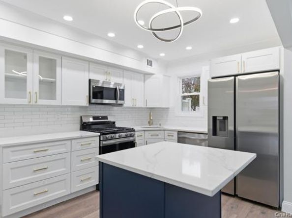 2733 Schleigel Boulevard, Amityville NY 11701