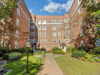 3 Midland Gardens