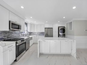 41 Perry Street, Hempstead NY 11550