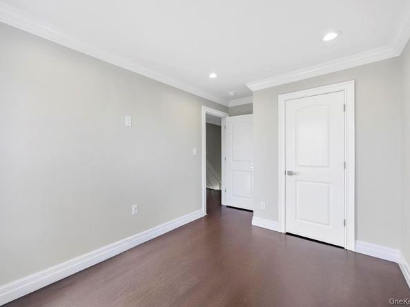 41 Perry Street, Hempstead NY 11550