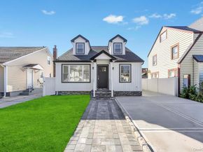 41 Perry Street, Hempstead NY 11550