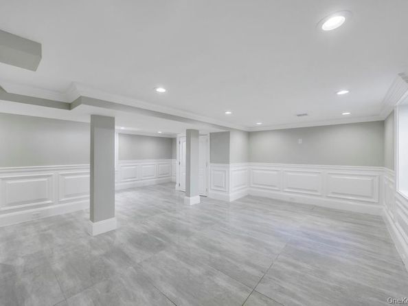 41 Perry Street, Hempstead NY 11550