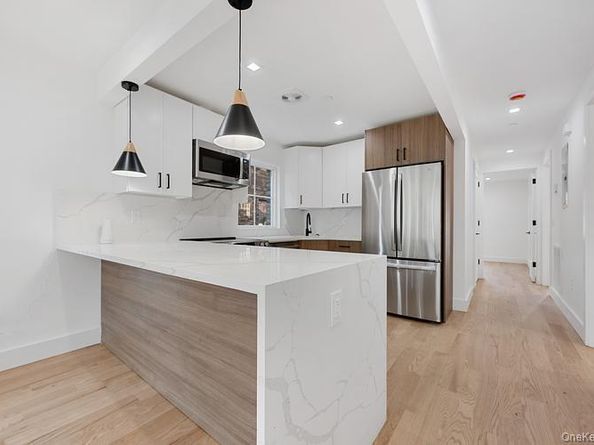 3832 215th Street, Bayside NY 11361