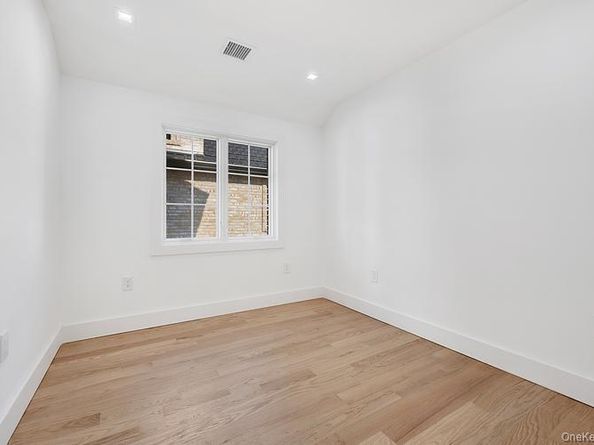 3832 215th Street, Bayside NY 11361