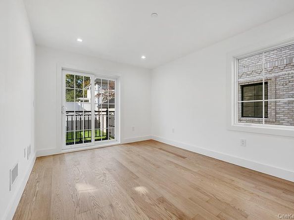 3832 215th Street, Bayside NY 11361