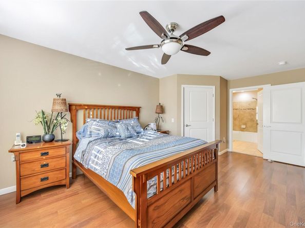 17 Hunter Drive, Central Islip NY 11722