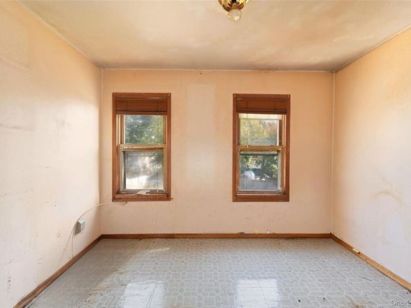 268 Grand Avenue, Freeport NY 11520