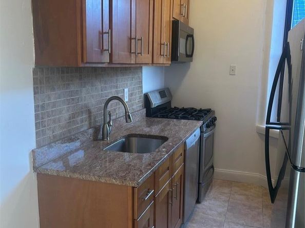 115-25 84 Avenue 4B, Kew Gardens NY 11418