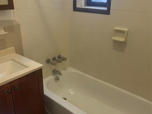 115-25 84 Avenue 4B, Kew Gardens NY 11418
