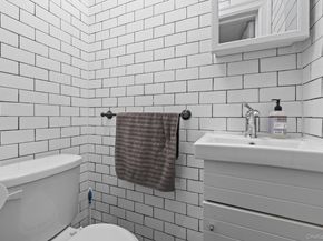 11 Brook Lane, Great Neck NY 11023