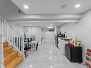 11 Brook Lane, Great Neck NY 11023