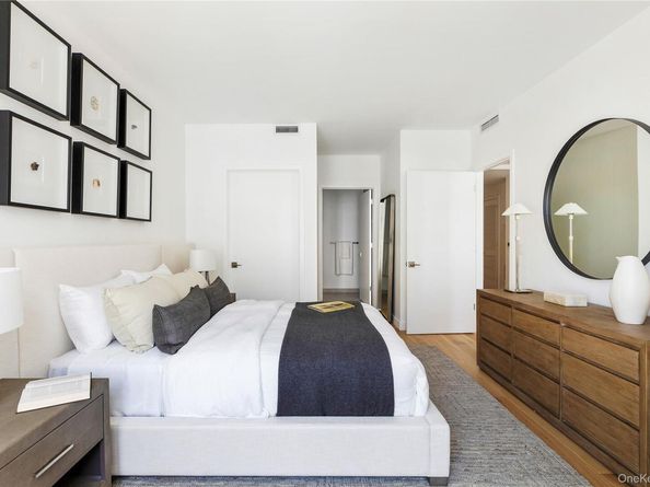 140 Boardwalk 1009 B, Long Beach NY 11561