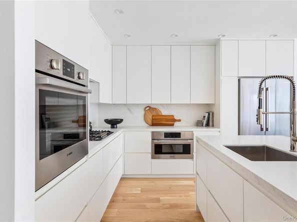 140 Boardwalk 1009 B, Long Beach NY 11561