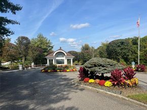 85 Windwatch Drive, Hauppauge NY 11788
