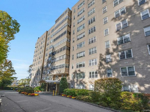 1200 Midland Avenue 8f, Bronxville NY 10708