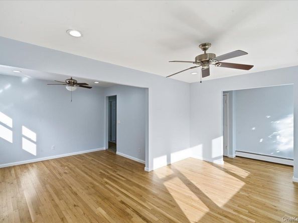 1040 Brookside Avenue, Uniondale NY 11553