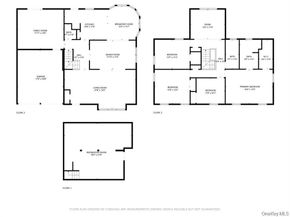 26 Roseanne Drive, Woodbury NY 11797