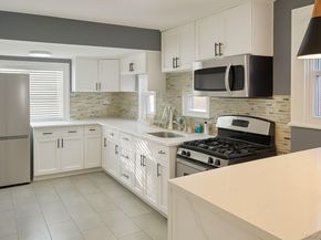 14 Parsons Drive, Hempstead NY 11550