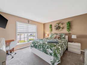 1407 Middle Road 258, Calverton NY 11933