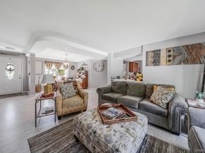 1407 Middle Road 258, Calverton NY 11933