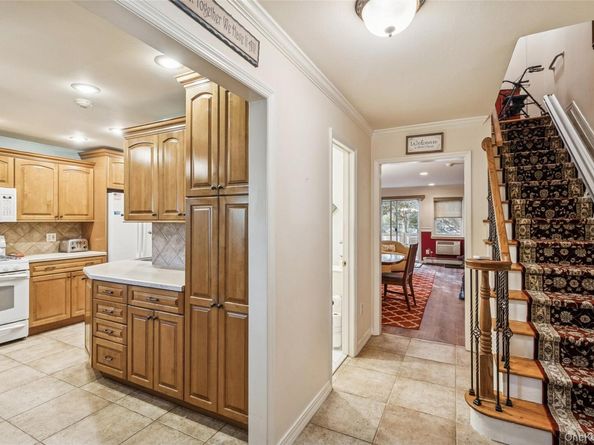 10 Glen Hollow Drive C1, Holtsville NY 11742