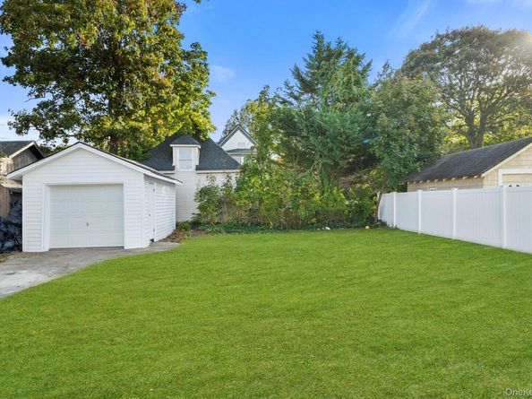 36 New York Avenue, Freeport NY 11520