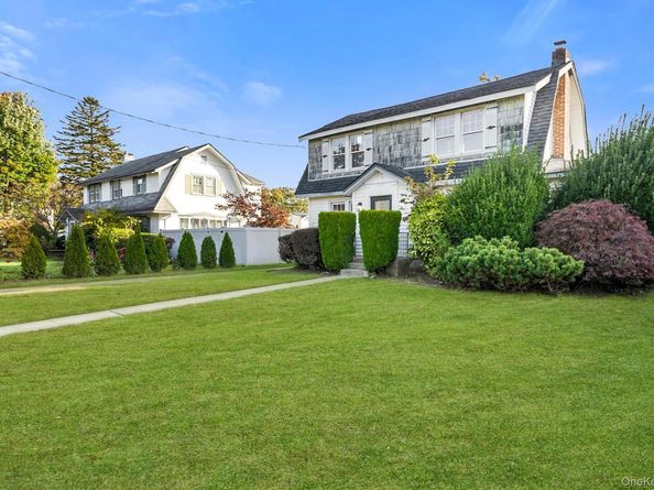 36 New York Avenue, Freeport NY 11520