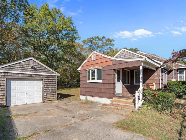 20 Patchogue Yaphank Road, Yaphank NY 11980