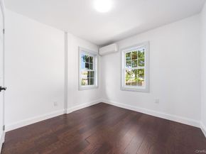 129 Cochran Place, Valley Stream NY 11581