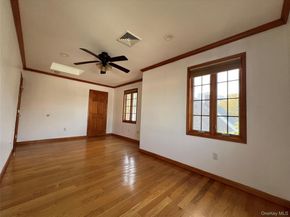 7611 270th Street, New Hyde Park NY 11040