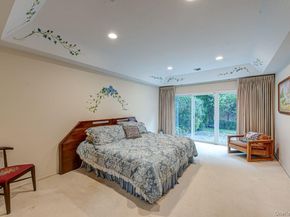 174 Sagamore Drive, Plainview NY 11803