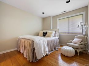 5 Deerfield Lane, Scarsdale NY 10583