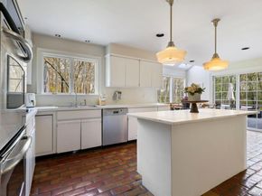 5 Deerfield Lane, Scarsdale NY 10583