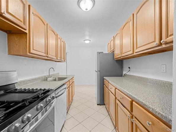 255 Bronx River Road 4M, Yonkers NY 10704