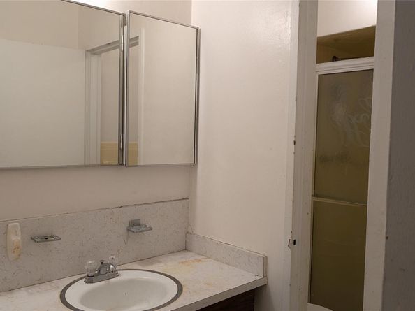 7 Balint Drive 427, Yonkers NY 10710