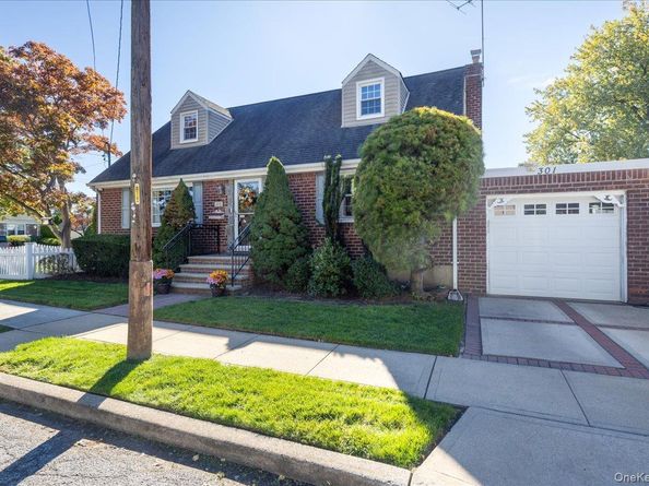 301 Concord Avenue, West Hempstead NY 11552