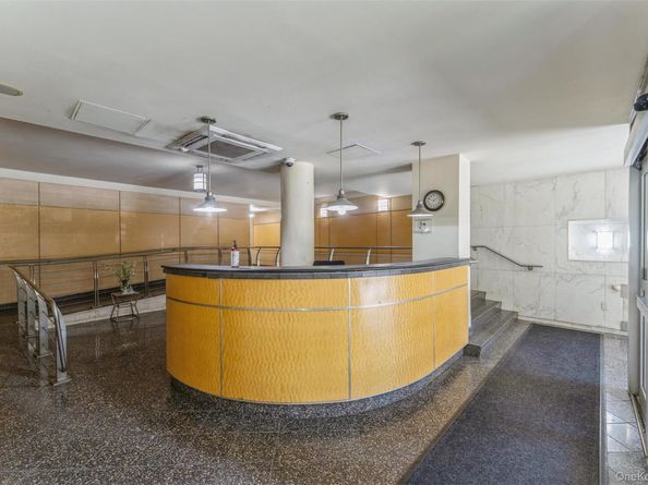 61-15 98th Street H16, Rego Park NY 11374