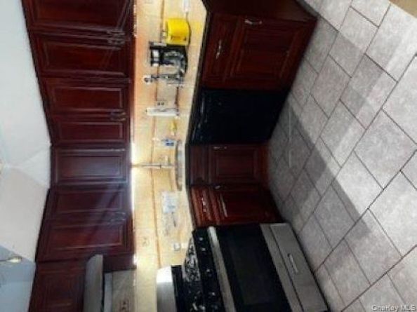 4919 169th Street, Fresh Meadows NY 11365