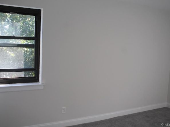 61 White Oak 4B, New Rochelle NY 10801