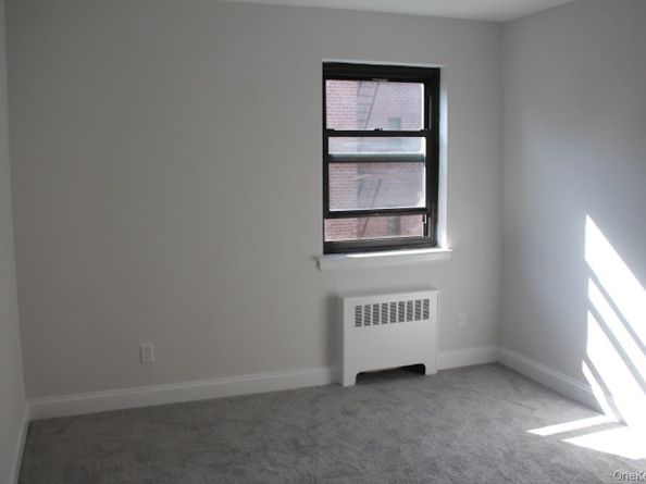 61 White Oak 4B, New Rochelle NY 10801