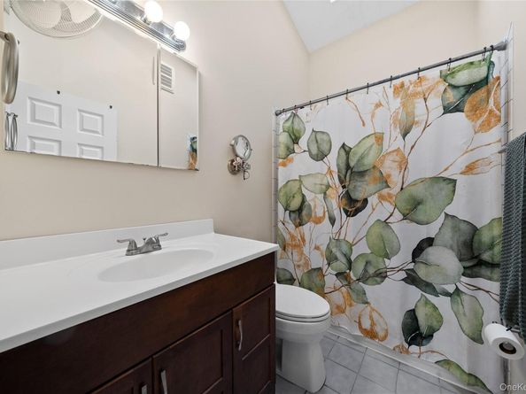 139 Forrest Avenue, Shirley NY 11967