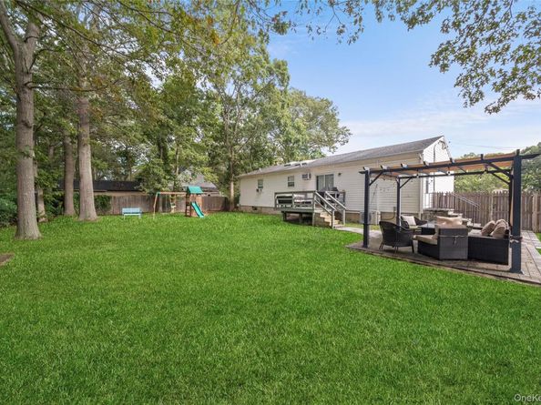 139 Forrest Avenue, Shirley NY 11967